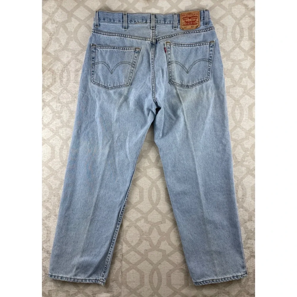 Levi's 550 Relaxed Fit Mens 38x30 Light Wash Blue Jeans Cotton Denim Tapered Leg